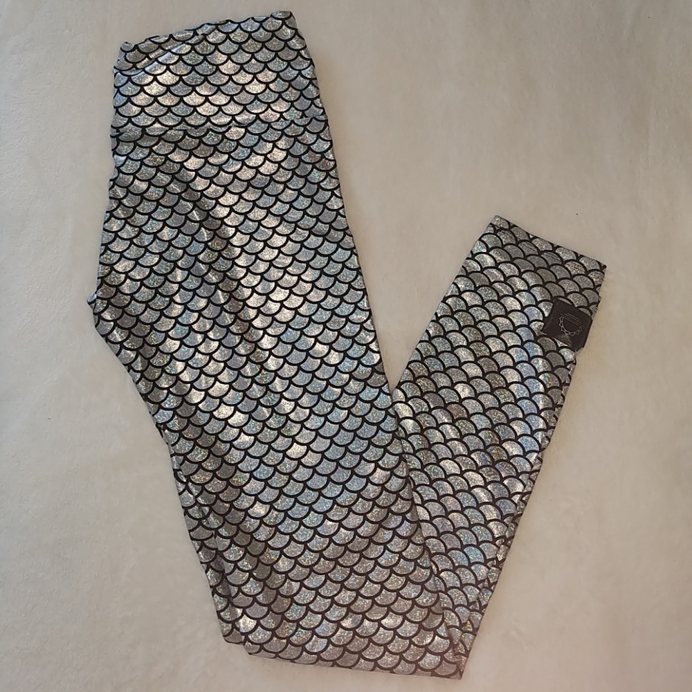Purusha people silver mermaid workout leggings